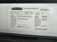 2022 Freightliner CASCADIA 116