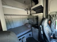 2022 Peterbilt 579