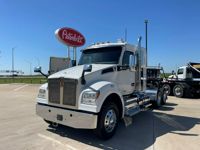 2022 Kenworth T880