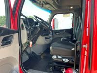 2022 Peterbilt 579