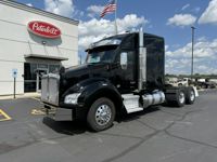 2022 Kenworth T880