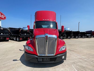 2023 Kenworth T680