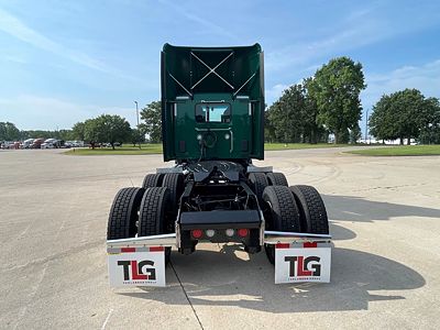 2023 Kenworth T680