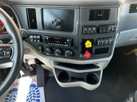 2023 Peterbilt 579