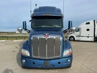 2022 Peterbilt 579