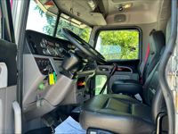 2022 Peterbilt 389