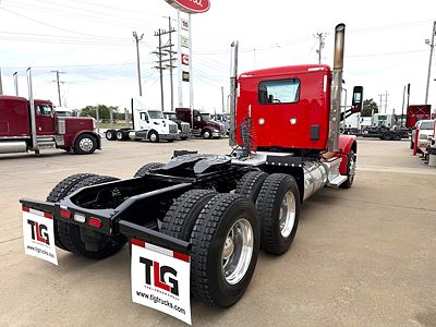 2020 Peterbilt 567