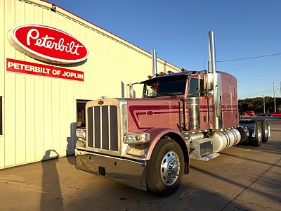 2024 Peterbilt 389-131