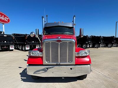 2018 Peterbilt 567