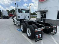2016 Peterbilt 567