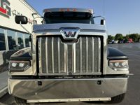 2023 Western Star 4900