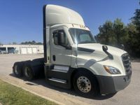 2021 Freightliner CASCADIA 126