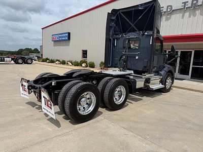 2022 Peterbilt 579