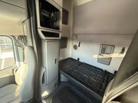 2020 Volvo VNL64T760