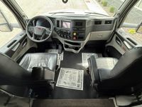 2023 Peterbilt 567