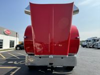 2023 Kenworth W900