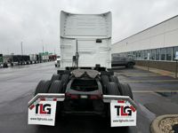 2020 Volvo VNL64T760