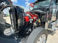 2023 Peterbilt 389