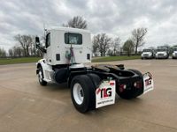 2020 Peterbilt 567