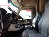 2023 Peterbilt 579
