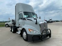 2023 Kenworth T680