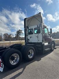 2019 Freightliner CASCADIA 126