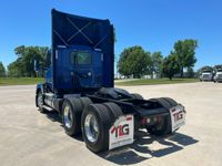 2023 Kenworth T680
