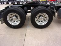 2022 Peterbilt 389