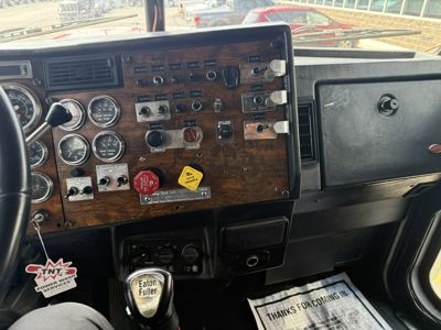 1997 Peterbilt 379
