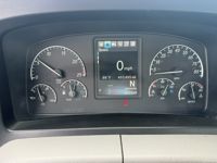 2021 Freightliner CASCADIA 126