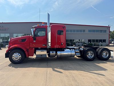 2020 Peterbilt 567