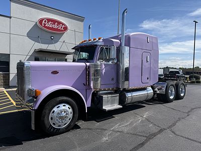 2000 Peterbilt 379