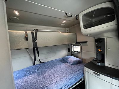 2022 Peterbilt 567