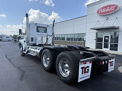 2022 Kenworth T880
