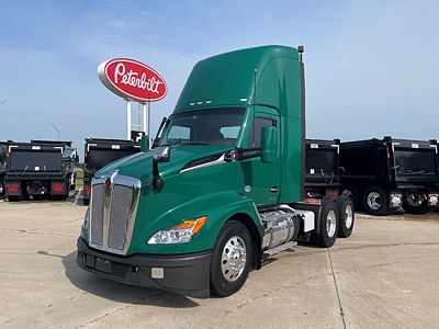2023 Kenworth T680