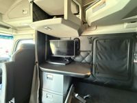 2022 Kenworth T680