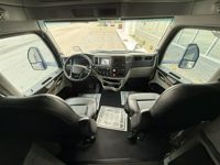 2023 Peterbilt 579