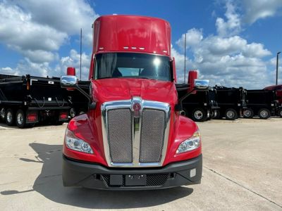 2023 Kenworth T680