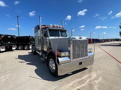 2000 Peterbilt 379