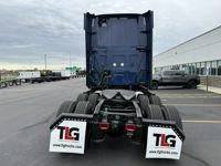 2020 International LT625