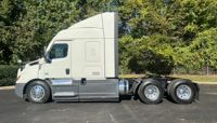 2021 Freightliner CASCADIA 116