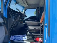 2023 Kenworth T680