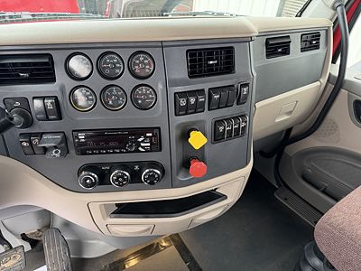 2020 Peterbilt 567