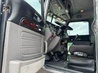 2020 Peterbilt 389