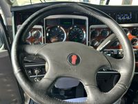 2023 Kenworth W900