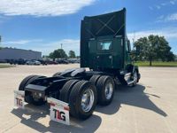 2023 Kenworth T680