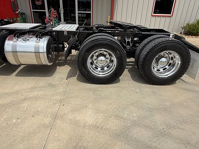 2021 Peterbilt 567