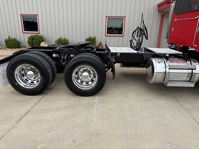 2021 Peterbilt 389