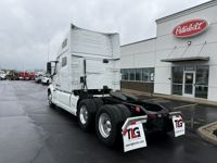 2020 Volvo VNL64T760