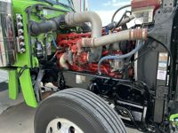 2022 Peterbilt 389